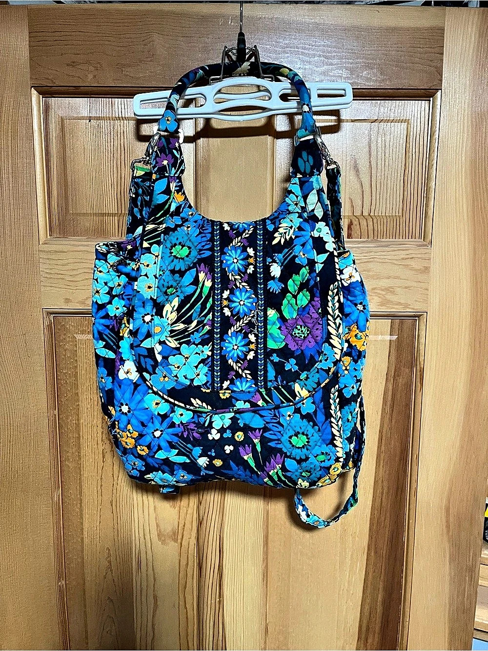 Vera Bradley Midnight Blues Backpack Floral Shoulder Bag in Blue & Black